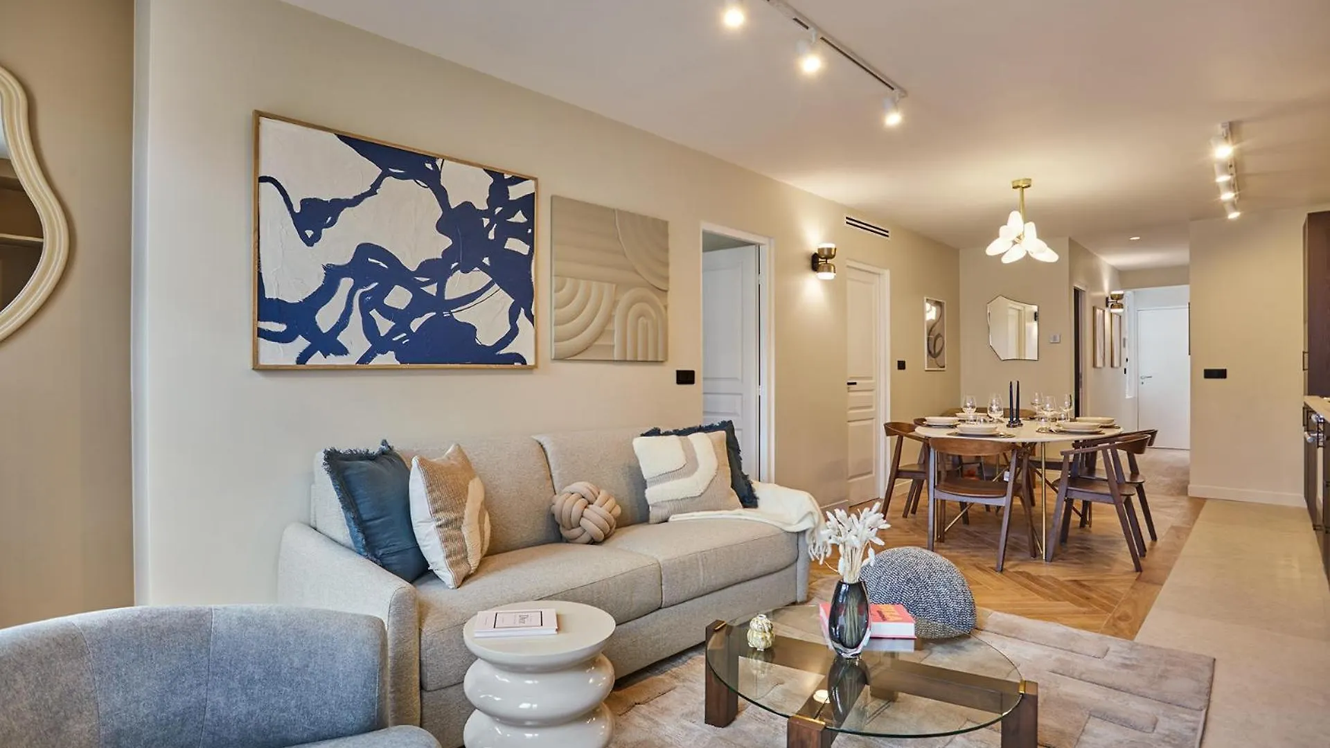 Apartment Le Marais By Studio Prestige Paris France
