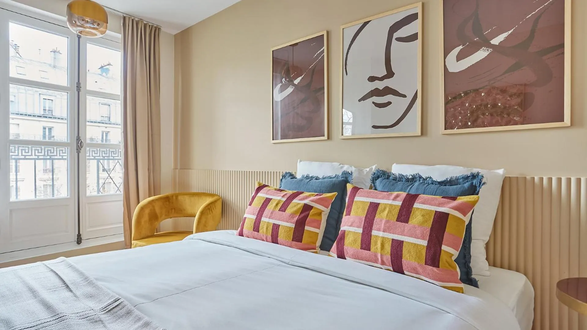 Apartment Le Marais By Studio Prestige Parigi